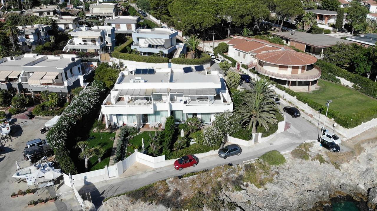 Casa Sugli Scogli Villa Fontane Bianche Exterior photo